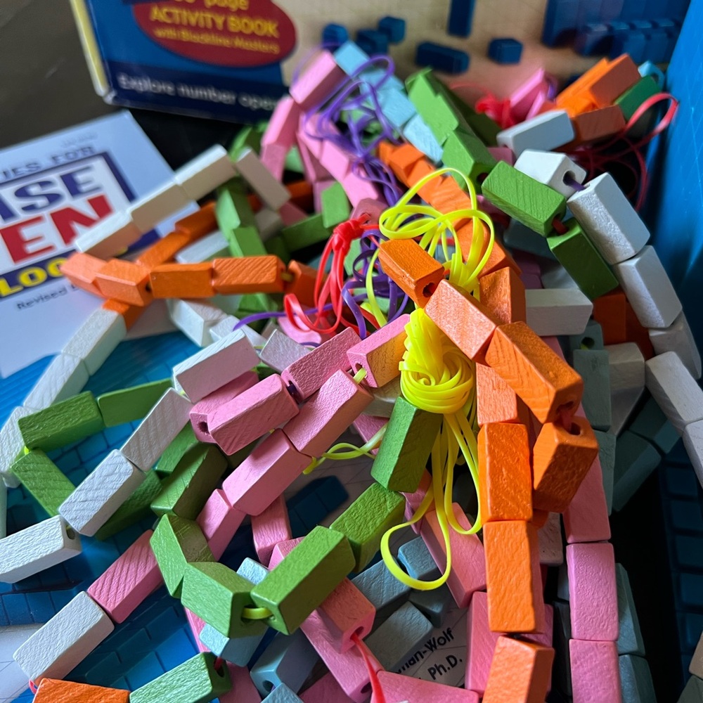 Learning Resources Interlocking Base Ten StarterSet - Picture 4 of 5